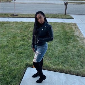 Meet your Posher, Alyssa